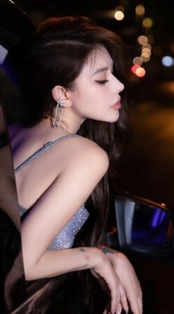 Experience Unforgettable Moments with Jezebel Lux Tonight