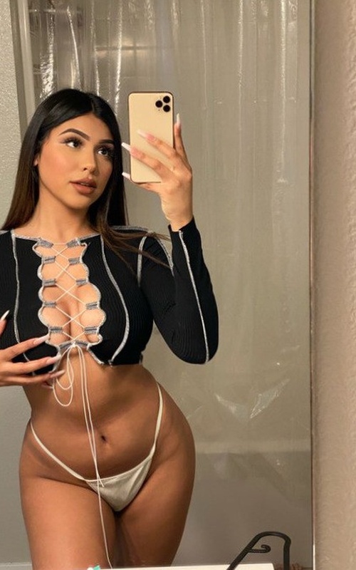 Experience Unforgettable Moments with Kiara Belle Today 2 Mis Fotos