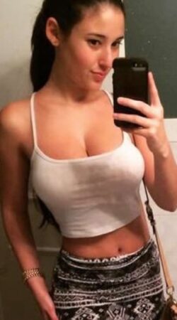 Experience Passion and Elegance with Phoenix Ash Escort